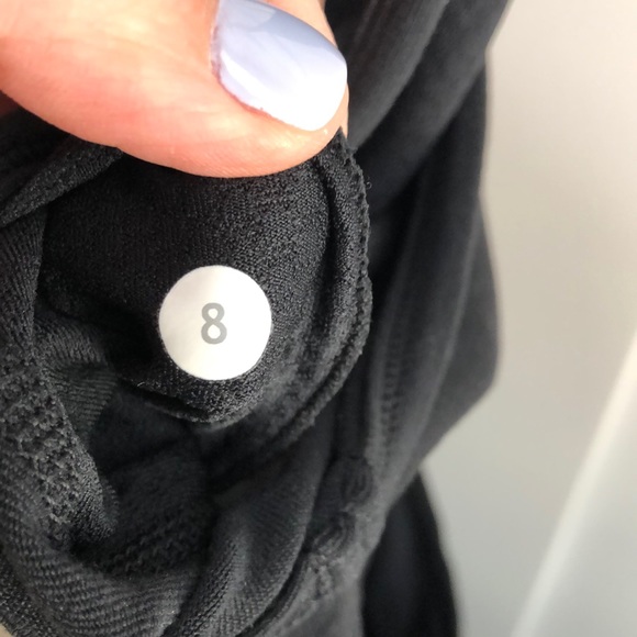 Lululemon no limits tank - Picture 7 of 9